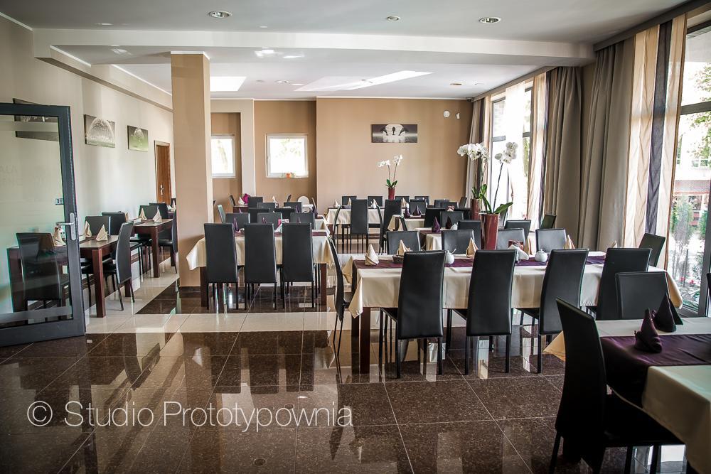 Planeta Hotel ミエルノ エクステリア 写真