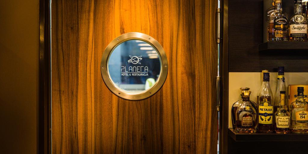 Planeta Hotel ミエルノ エクステリア 写真